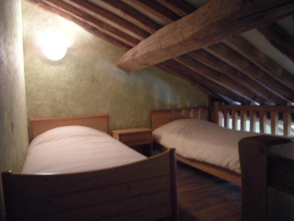 Le Point De Chute Hotel Tournavaux Habitación foto